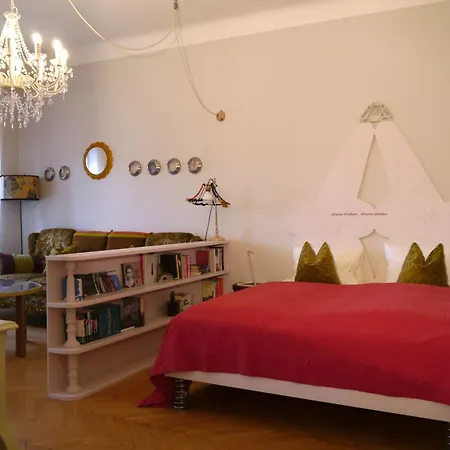 アパート Altstadthaus Cityappartements グラーツ